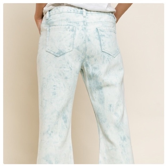 POL Tye Die Fitted Flare Demin Jeans - Picture 5 of 12